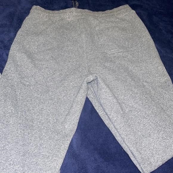 Express joggers - Picture 2 of 3